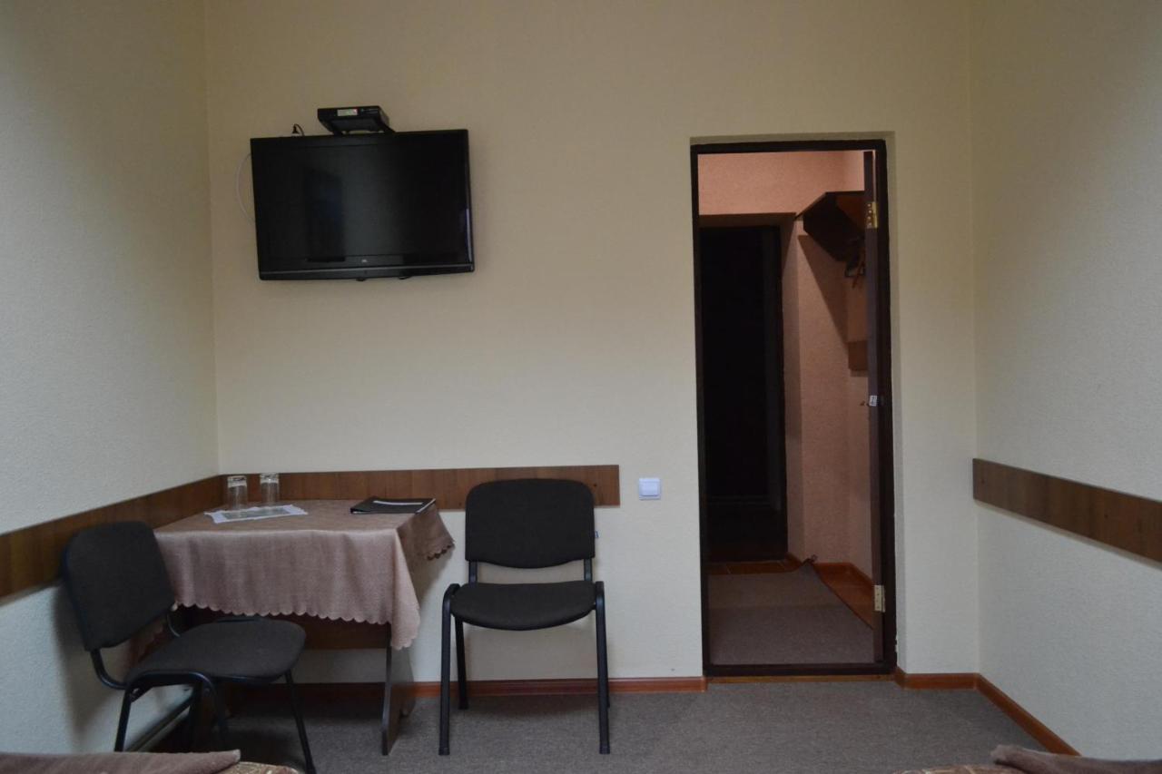Мотель Ок Sepetyivka Kültér fotó